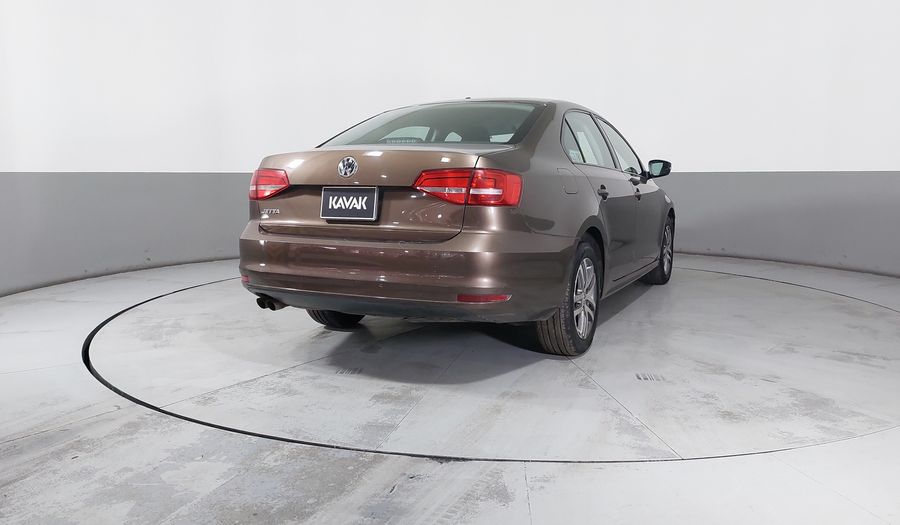 Volkswagen Jetta 2.5 TRENDLINE MT Sedan 2015