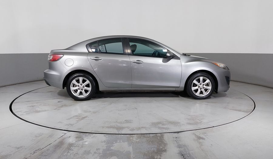 Mazda 3 2.0 SEDAN I TOURING TA Sedan 2010