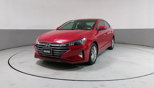 Hyundai • Elantra