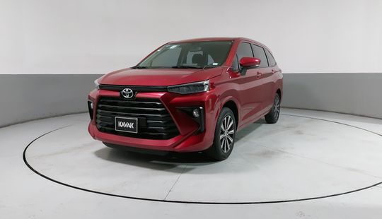 Toyota • Avanza