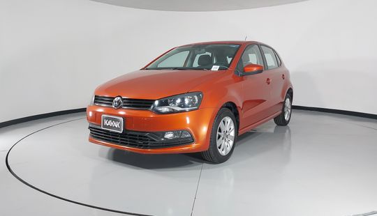 Volkswagen • Polo