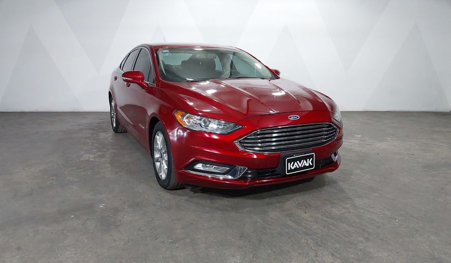 Ford Fusion 2.0 SE HYBRID AUTO Sedan 2017