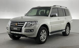 Mitsubishi • Pajero