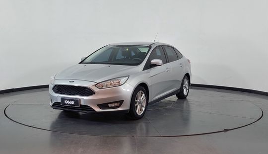 Ford Focus III 1.6 S MT-2016