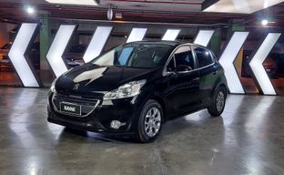 Peugeot • 208