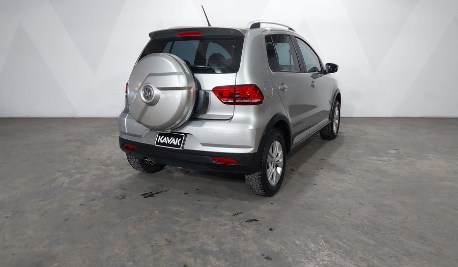 Volkswagen Crossfox 1.6 CROSSFOX MT Hatchback 2017