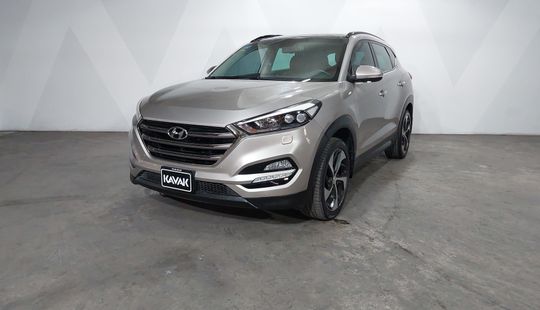 Hyundai • Tucson