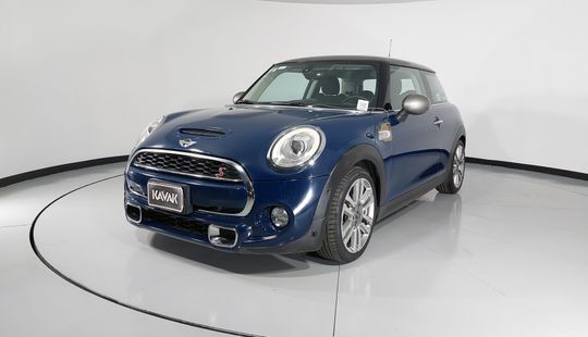 Mini • Cooper S