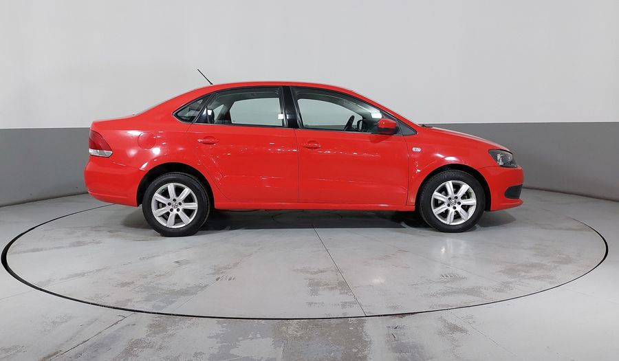 Volkswagen Vento 1.6 ACTIVE TIPTRONIC Sedan 2014