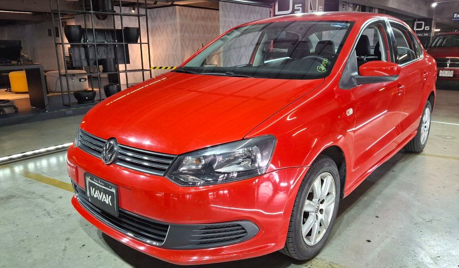 Volkswagen Vento 1.6 ACTIVE TIPTRONIC Sedan 2014