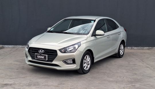 Hyundai • VERNA