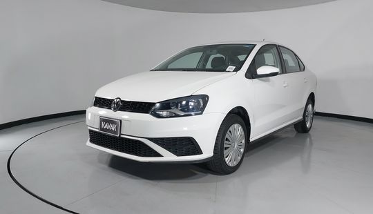 Volkswagen • Vento