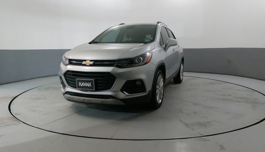 Chevrolet • Trax