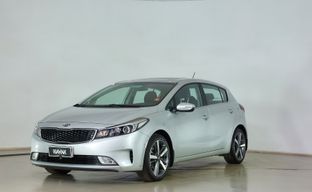 Kia • CERATO 5