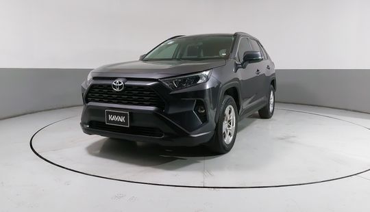 Toyota • RAV4