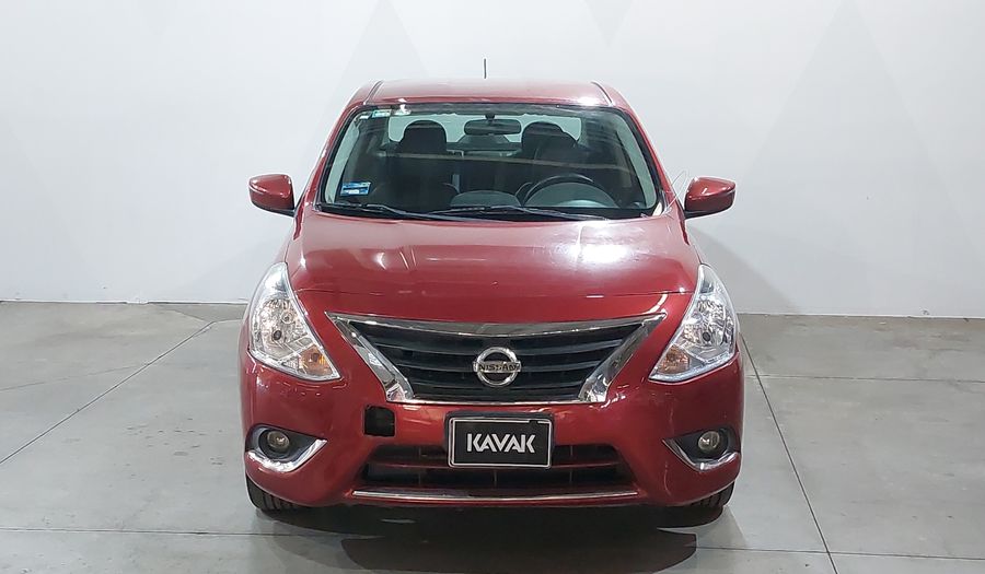 Nissan Versa 1.6 EXCLUSIVE TA AC Sedan 2016