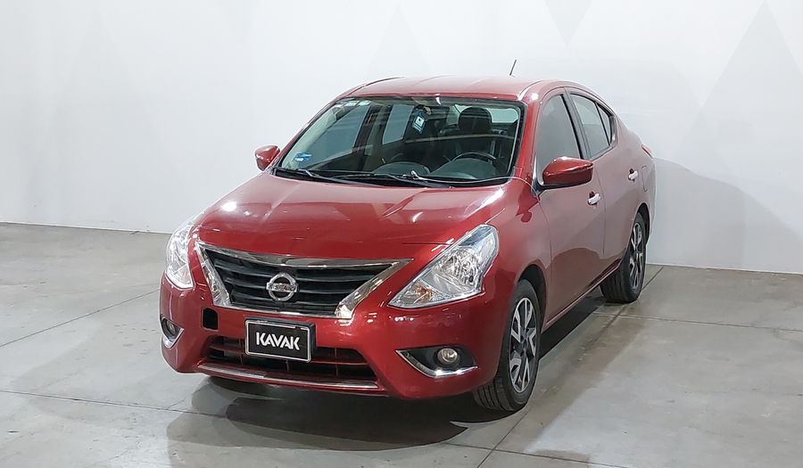 Nissan Versa 1.6 EXCLUSIVE TA AC Sedan 2016