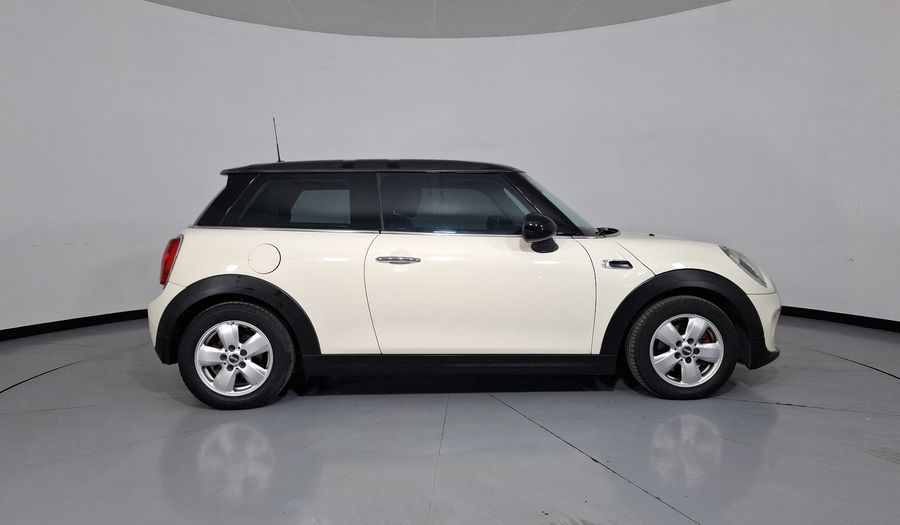 Mini Cooper 1.5 COOPER SALT Hatchback 2016