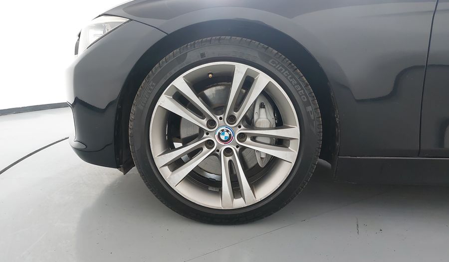 Bmw Serie 3 3.0 335I SPORT LINE Sedan 2013