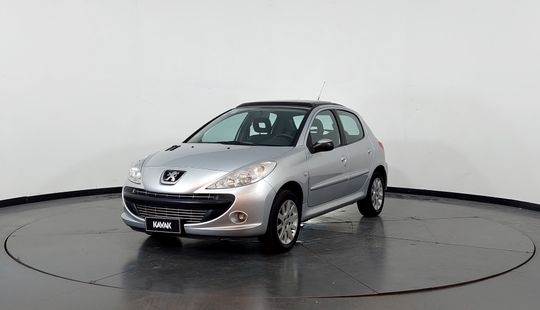 Peugeot • 207