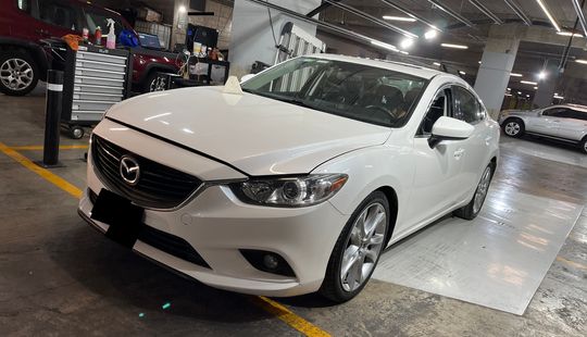 Mazda • Mazda 6