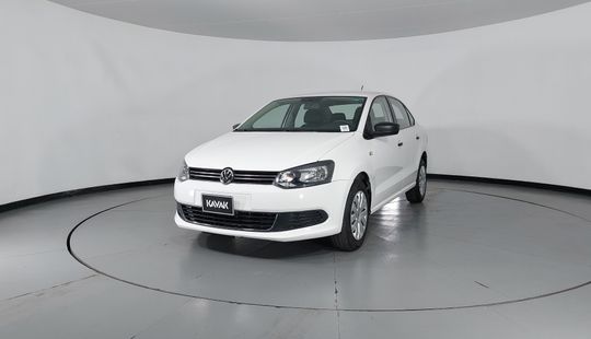 Volkswagen • Vento