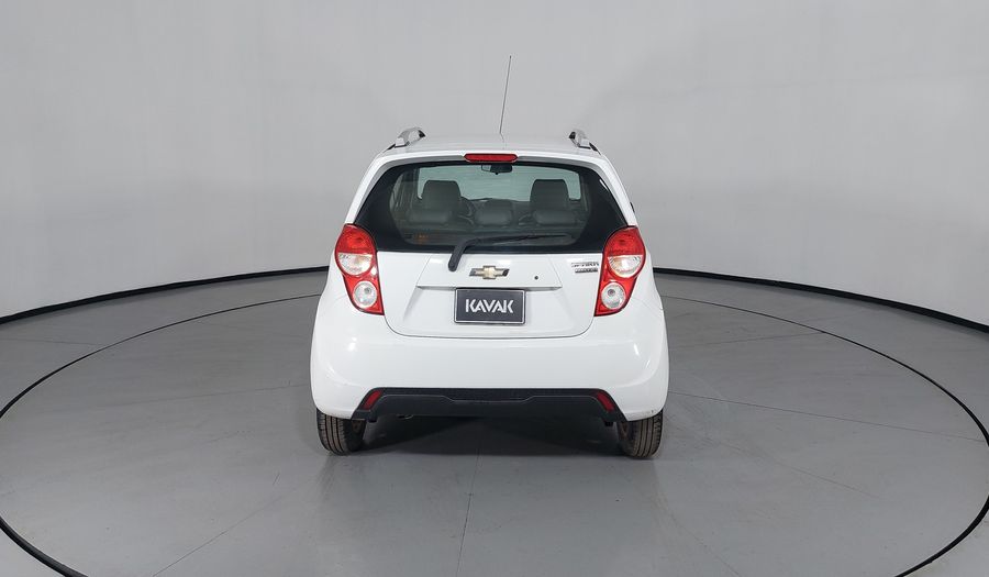 Chevrolet Spark Classic 1.2 LTZ C MT Hatchback 2016