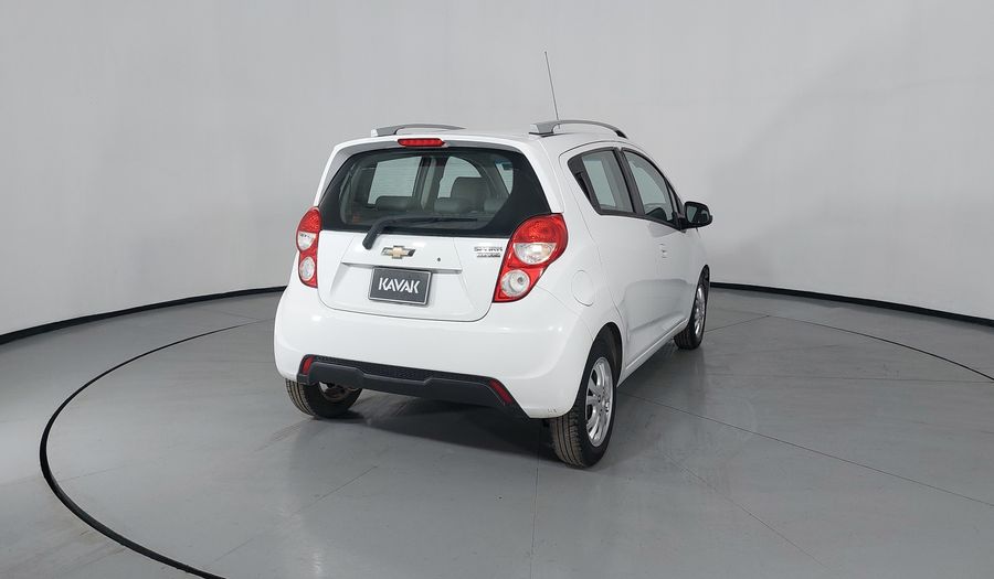 Chevrolet Spark Classic 1.2 LTZ C MT Hatchback 2016