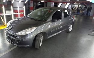 Peugeot • 207