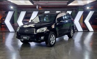 Toyota • RAV4