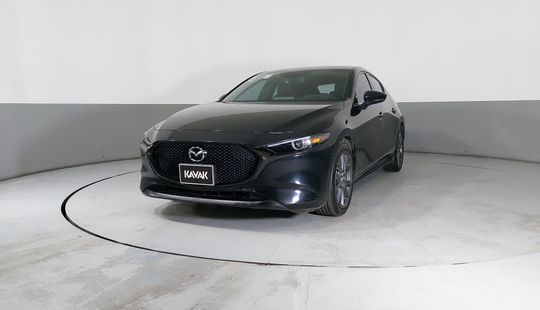 Mazda • Mazda 3