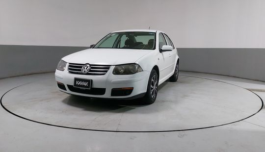 Volkswagen • Jetta Clasico