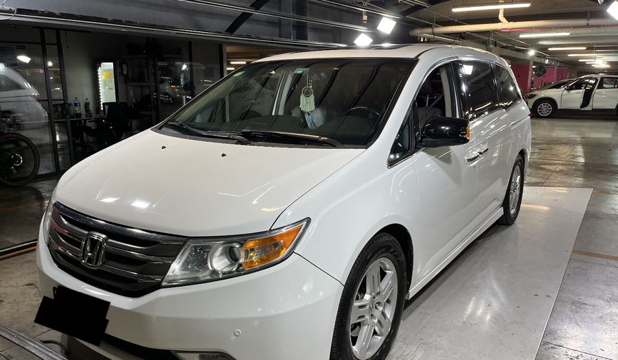 Honda Odyssey 3.5 TOURING AT Minivan 2012