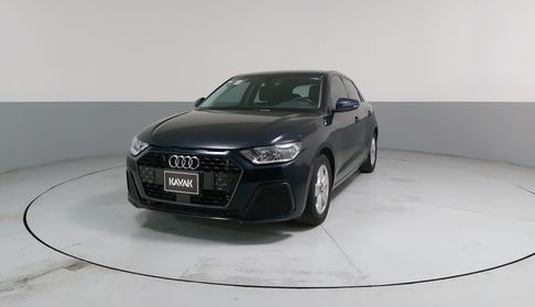 Audi A1 1.0 SB 30 TFSI URBAN DCT Hatchback 2021