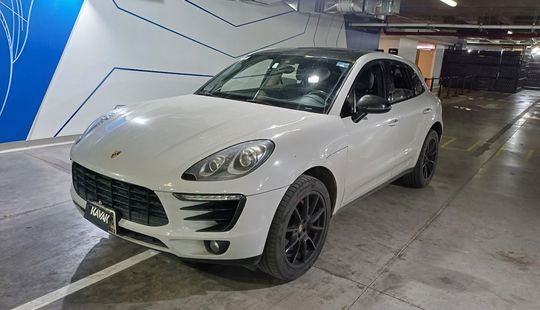 Porsche • Macan