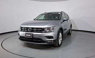 Volkswagen • Tiguan