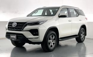 Toyota • Fortuner