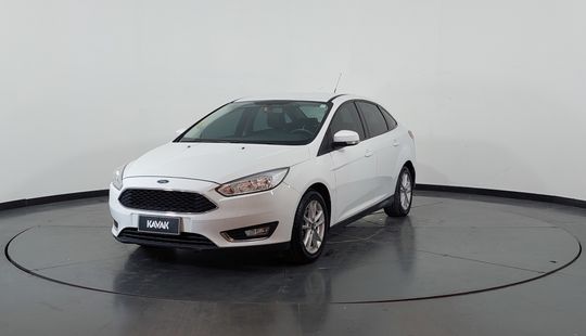 Ford Focus III 2.0 SE MT-2016