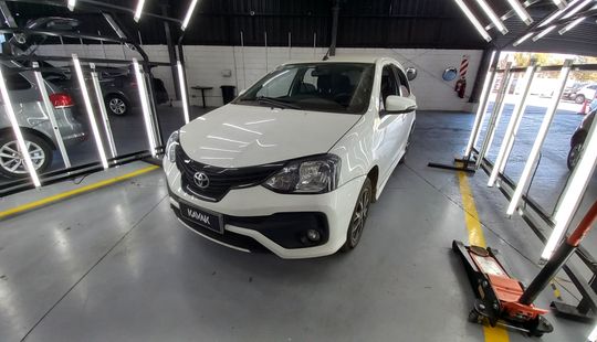 Toyota Etios 1.5 XLS L17 MT-2018