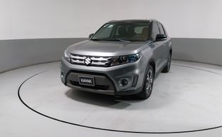 Suzuki • Vitara