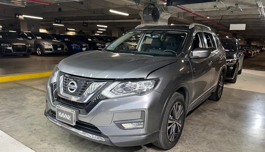 Nissan • X-Trail