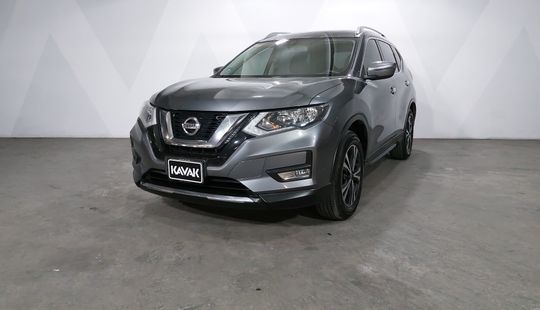 Nissan • X-Trail