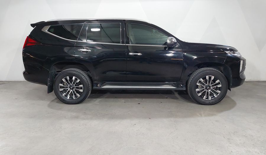 Mitsubishi Montero 3.0 SE PLUS AUTO 4WD Suv 2021