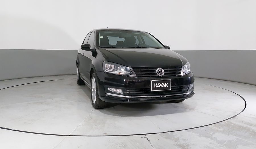 Volkswagen Vento 1.6 HIGHLINE STD. Sedan 2018