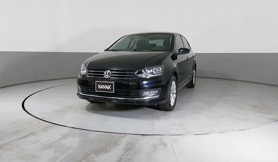 Volkswagen Vento 1.6 HIGHLINE STD. Sedan 2018