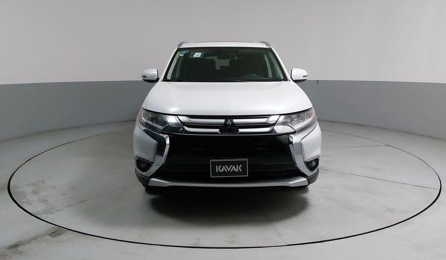 Mitsubishi Outlander 2.4 SE  PLUS Suv 2017