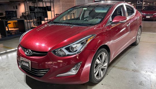 Hyundai • Elantra