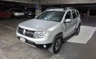 Renault • Duster