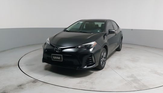 Toyota • Corolla