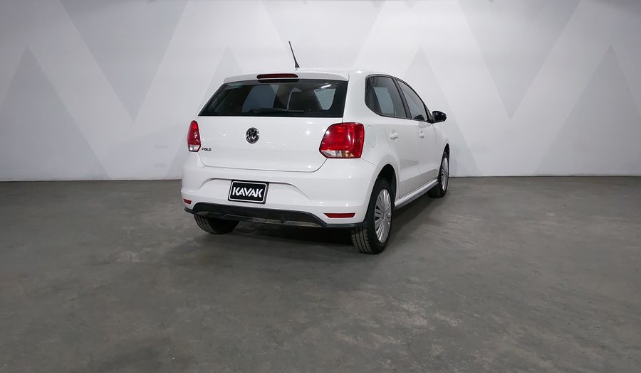 Volkswagen Polo 1.6 STARTLINE AUTO Hatchback 2021